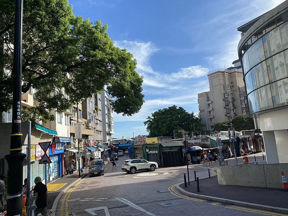 Streets, shops and a junction around Stanley Market